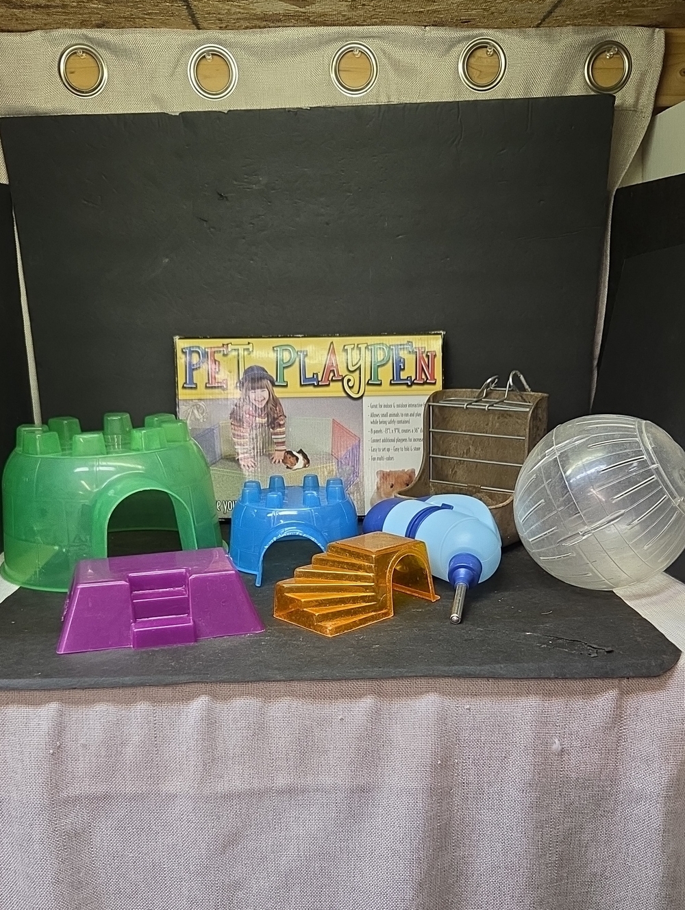 PREVUE SMALL ANIMAL PET PLAYPEN And Assorted Pet Supplies Pet Bundle